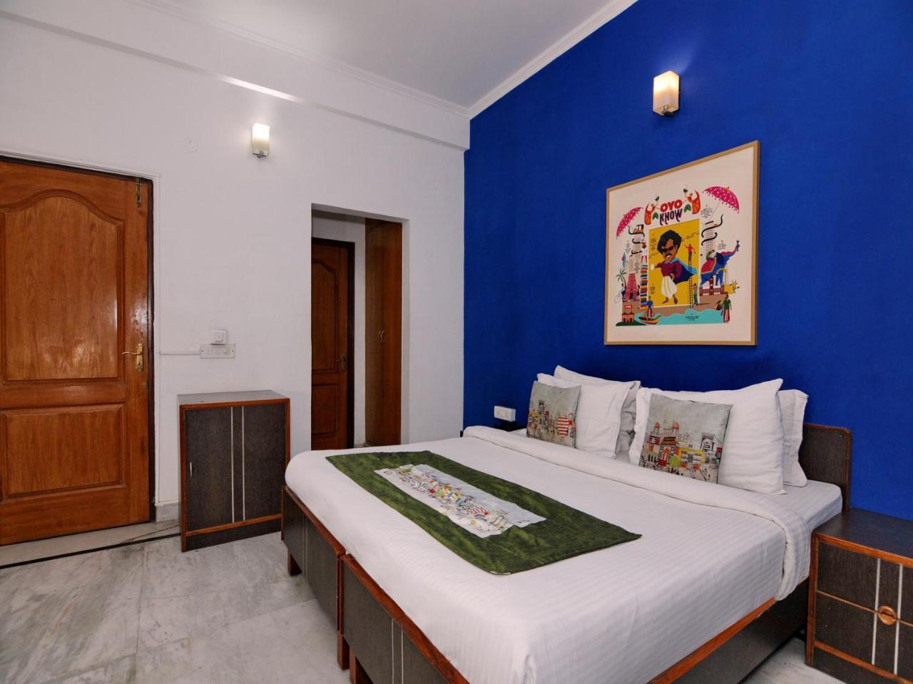 Oyo Flagship 592 Hauz Khas Village ニューデリー エクステリア 写真